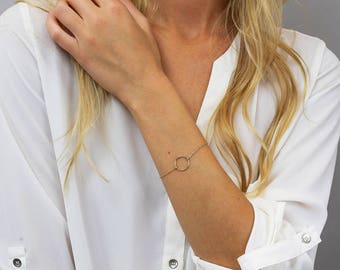 Karma Bracelet, Dainty Open Circle Bracelet, Delicate Bracelet, Layering Bracelet, 14k Gold Fill, Sterling Silver, LEILAjewelryshop, B200