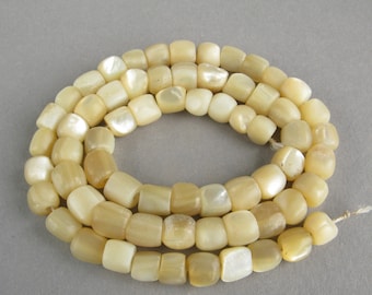 Antique mother of pearl beads, Vintage nacre beads, Mother of Pearl beads, Art Deco bead necklace, Free sheeping!!!