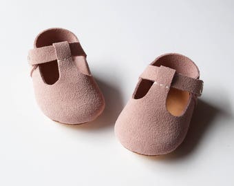 Pink Baby Shoes, Leather Baby Girl Shoes, Toddler Girl Shoes, Newborn Mary Jane, Infant Crib Shoes, Flower Girl Shoes, Coming Home Outfit