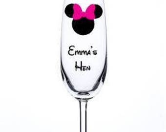 Personalised Minnie Mouse Champagne Glass, Hen Party, Wedding Glass, Bridal Party Bridesmaid, Maid Of Honour Etc Thank You Gifts Glitter