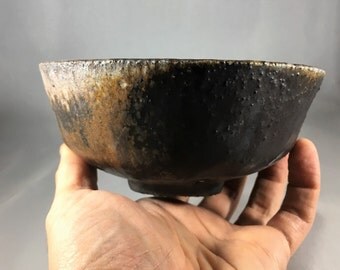 Hikidashi-guro matcha chawan, Japanese teabowl, woodfired with hikidashi and natural ash glazes. Wood fired, ceramic.