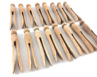 Vintage Clothespins Lot of 16 - Rustic Clothespins - Wedding Place Card Pins - Rustic Farmhouse Decor - Rustic Craft Supplies