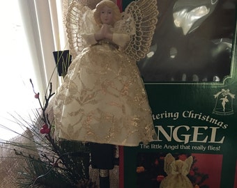 Christmas Angel Fluttering