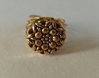 Antique Gold Gold toned Wire wrapped button ring