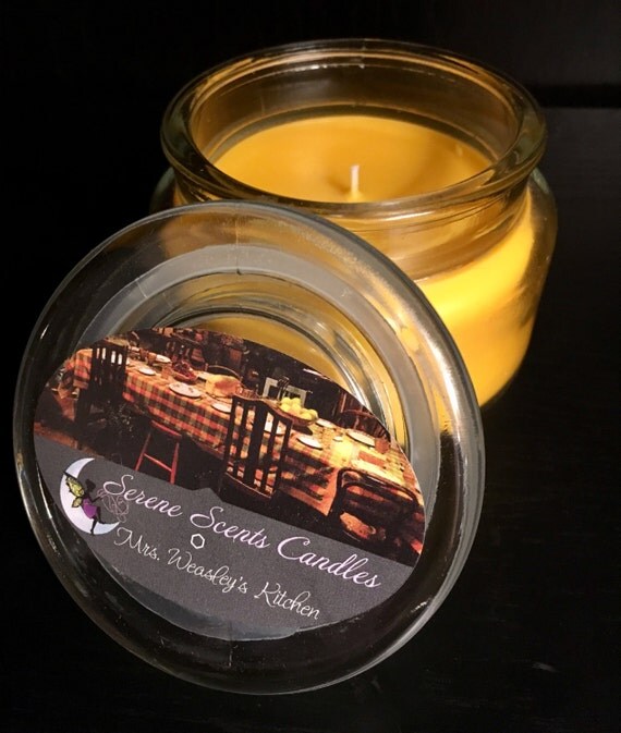 Mrs. Weasley's Kitchen Candle