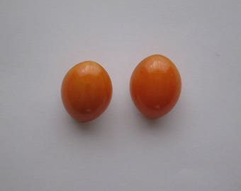 Earrings art deco bakelite yellow orange.