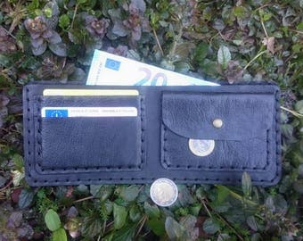 Black Wallet, handmade leather. Portafoglio in pelle nera fatto a mano, vera pelle toscana. 100% handmade (No machines)