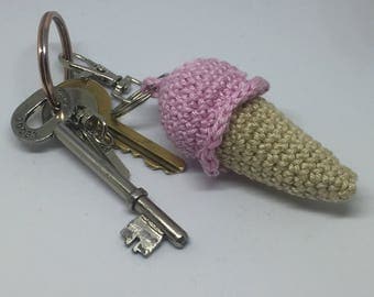 Cute ice cream key chain, ice-cream key ring, dinky icecream key fob. Can also be used as bag charm