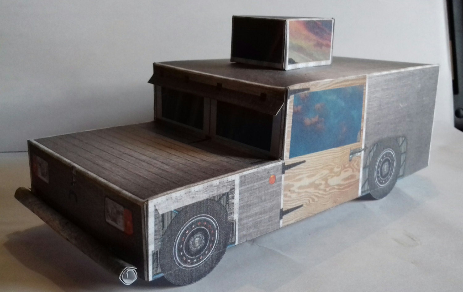 Top Gear Hammerhead Eagle iThrust car 1/24 card model from CebsModels