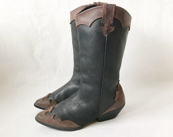 Vintage 80's Two Tone Cowboy Boots. Size 7 1/2