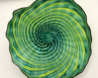 Beautiful Hand Blown Glass Art Swirled Wall Platter Bowl GREEN 7527 ONEIL