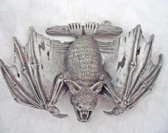 VINTAGE 1994 Pewter 'BAT' Pagan Buckle Company UK #27
