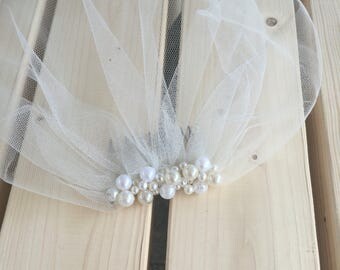Blusher Ivory Veil, Tulle Birdcage Veil, Vintage Style Petite Veil Mini Illusion Tulle Veil