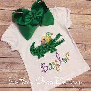 Buyer photo Cortnie Minvielle, who reviewed this item with the Etsy app for iPhone.