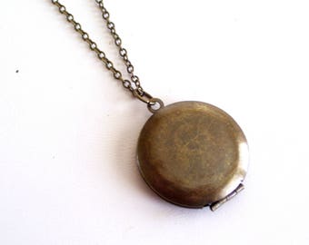 Antiqued Brass Locket, Rustic Locket, Vintage Locket, Boho Unisex Locket, Round Dark Brass Locket, Men's Locket, Primitive Pendant Necklace