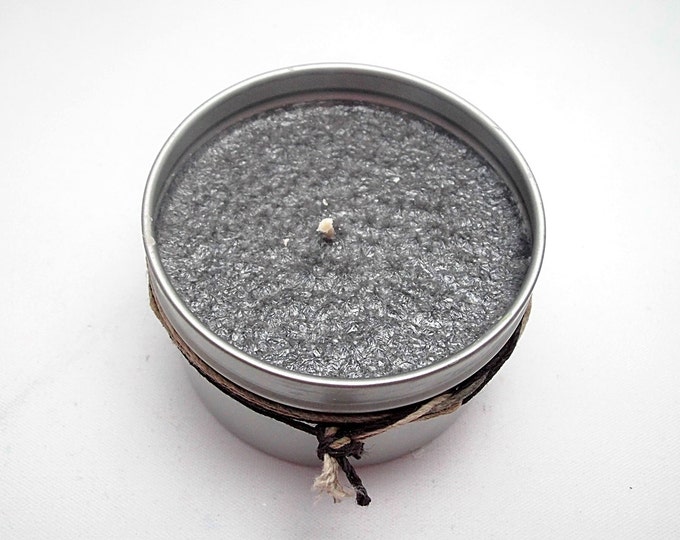 Black Pepper Bergamot Candle in a Tin