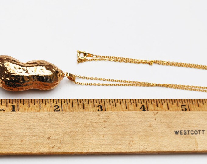 Goldplated Peanut Necklace - real peanut inside - Jimmy Cater pendant necklace