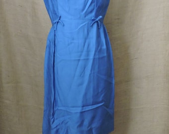 New Listing** - 2772 - Vintage Dress Suit Size M Royal Blue Solid Long Sleeve Knee Length Acetate 1970s