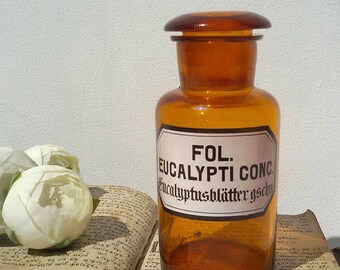 Old antique Pharmacy pot with lid / Medicine / Amber glass / apothecary with lid pharmacy bottle / label / Old pharmacy / Cottage / Shabby