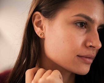 Circle cz stud earrings - gold circle stud earrings - dainty stud earrings - minimal cz studs - tiny 925 silver earrings - shiny gold studs