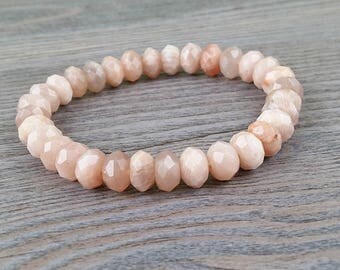Bracelet of stones sun stones rings 5X8 inches