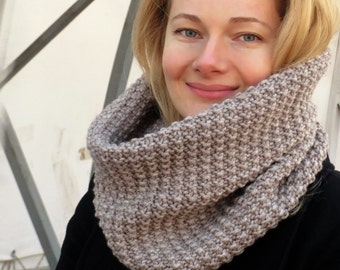Infinity scarf knitted scarf chunky wool scarf chunky scarf chunky knit scarf beige scarf mothers gift for girlfriend gift knitted items