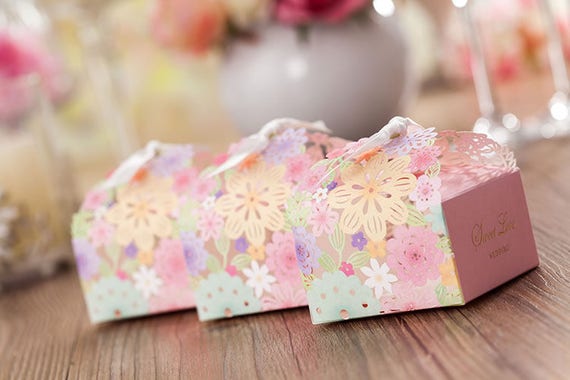 50 Spring Flowers Wedding Favor Gift Boxes DIY Pink Floral Favors Red Guest Bakery Box From 50 Spring Flowers Wedding Favor Gift Boxes DIY Pink Floral Favors Red Guest Bakery Box From
