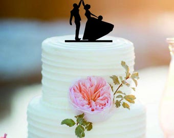 Ballons With Initials wedding cake topper /Mr and Mrs Wedding Cake Topper /Personlized Bride And Groom Cake Topper