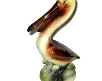 Vintage Pelican figurine D'Arts of Florida Pelican Sea Bird Porcelain Figurine Figure Hard to Find Water Bird