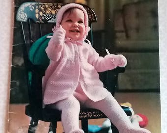 Patons Book No. 120, Quickerknits by Beehive, Patons Astra Knitting Booklet, Knitting Patterns for Baby, Easy Knits for Baby, 1980s knits