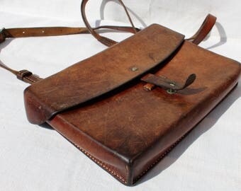 Vintage Swiss Army Officers' Leather Bag / Map Bag / Messenger Bag / Shoulder Bag from 1955
