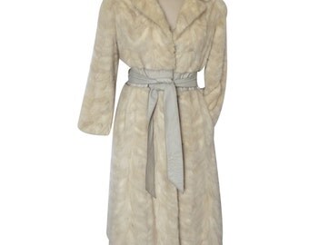Coat, VINTAGE white mink - size 34/36 GB