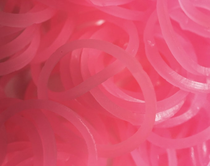 300 Neon Pink Loom Bands non-latex rubber bands
