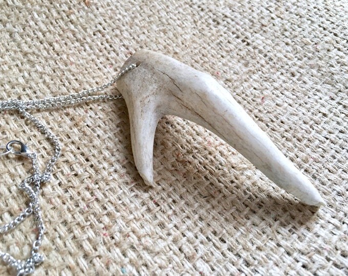 Real Antler Necklace, Antler Tine Necklace, Antler Fork Necklace, Antler Pendant, Antler Necklace, Deer Antler Necklace,Antler Shed Necklace