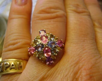 VINTAGE MULTI-SAPPHIRE & Diamond Cluster Ring 9ct Yellow Gold - Q - Viva Las Vegas