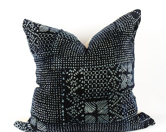 22" x 22" Indigo Botanical Patchwork Mudcloth Pillow | Vintage Indigo African Mud Cloth Pillow | Indigo Pillow | Blue Mudcloth |