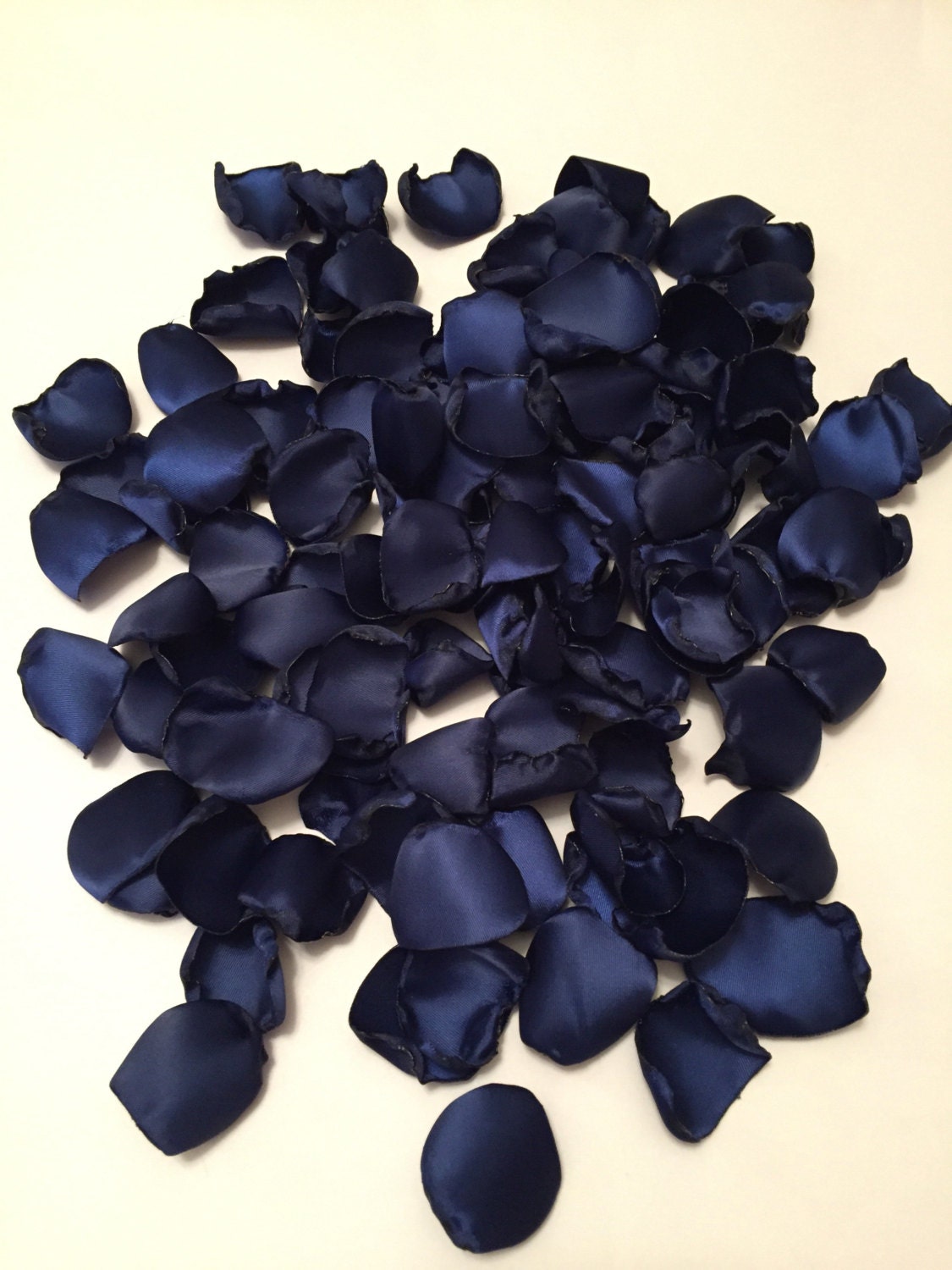 Navy Blue Rose Petals/Flower Girl Petals/Blue Rose