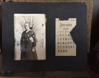 Black amd White Photo Calendar with December 1919