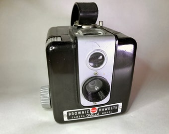 Kodak Brownie Hawkeye Flash Model (Vintage)