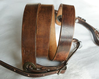 handmade leather camera strap made in France Urban Cam "The slasher rustic"