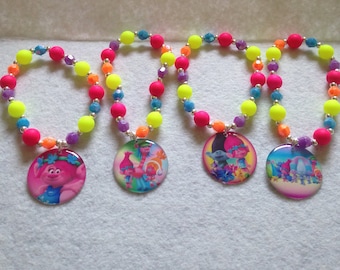 12x Trolls Party Favor Beaded Bracelets