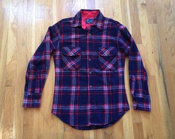 Vintage J.C. Penney wool flannel size S red white blue 70's the men's shop 70's 80's