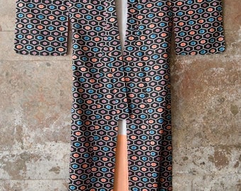 Authentic Japanese Silk Kimono / Vintage Kimono /Batik Print/ Retro Print on Silk