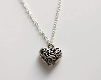 The Vampire Diaries Caroline Vervain Necklace