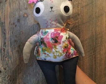 Topsy, flirtatious little bear