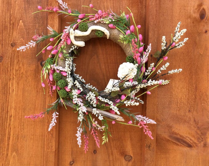 Spring Wreath, 17 Inch, Summer Wreath, Burlap Wreath, Home Decor, Front Door Wreath, Wall Hanging, All Season Wreath,  Made In Canada