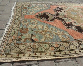 Vintage Bohemian Pastel Colored Decorativ Oushak Rug, Oushak Saloon Rugs , Handmade Old Turkish Wool Rug 4'3 x 6'5 / 134x200 cm