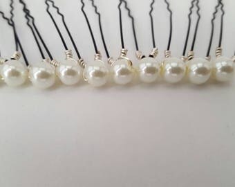 White pearl hair pins White pearls Wedding hair pins Wedding pearl hair pins Hair pearls Pearl bobby pins Bridesmaids hair Bridal hair pins
