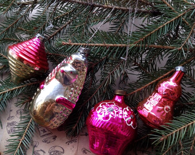 Christmas ornaments set of 4. Hedgehog, whirligigs and jingle ball in set. Christmas gift