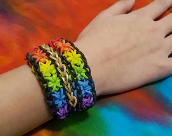 Items similar to Hibiscus flower rainbow loom bracelet with FREE bonus ...